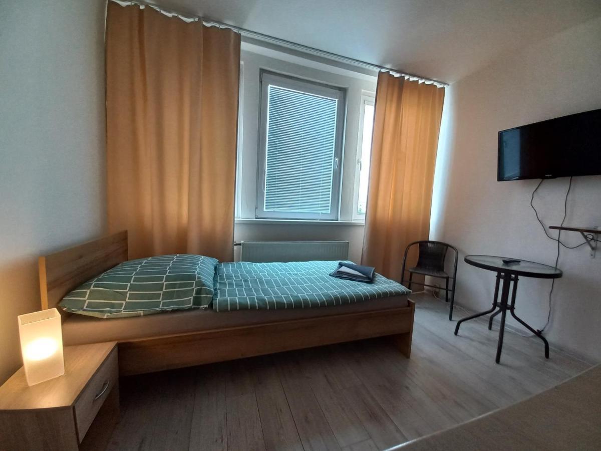Penzion Tina Prešov Exterior foto